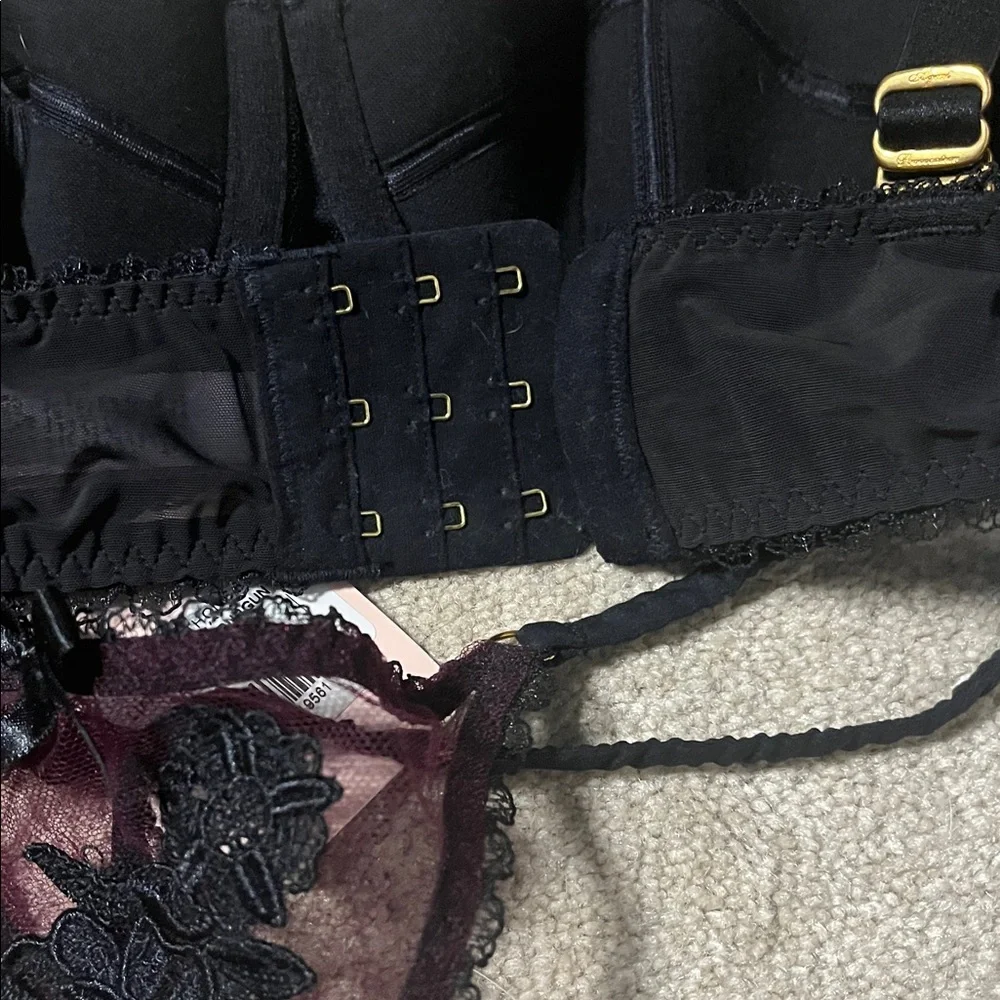 Agent provocateur Lianne bra and thong set Elegant purple burgundy tulle Lace